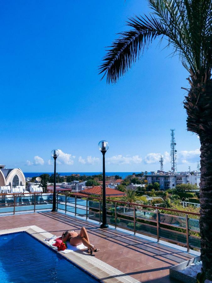 Aquamarine Luxury Residence Kyrenia  Exterior foto